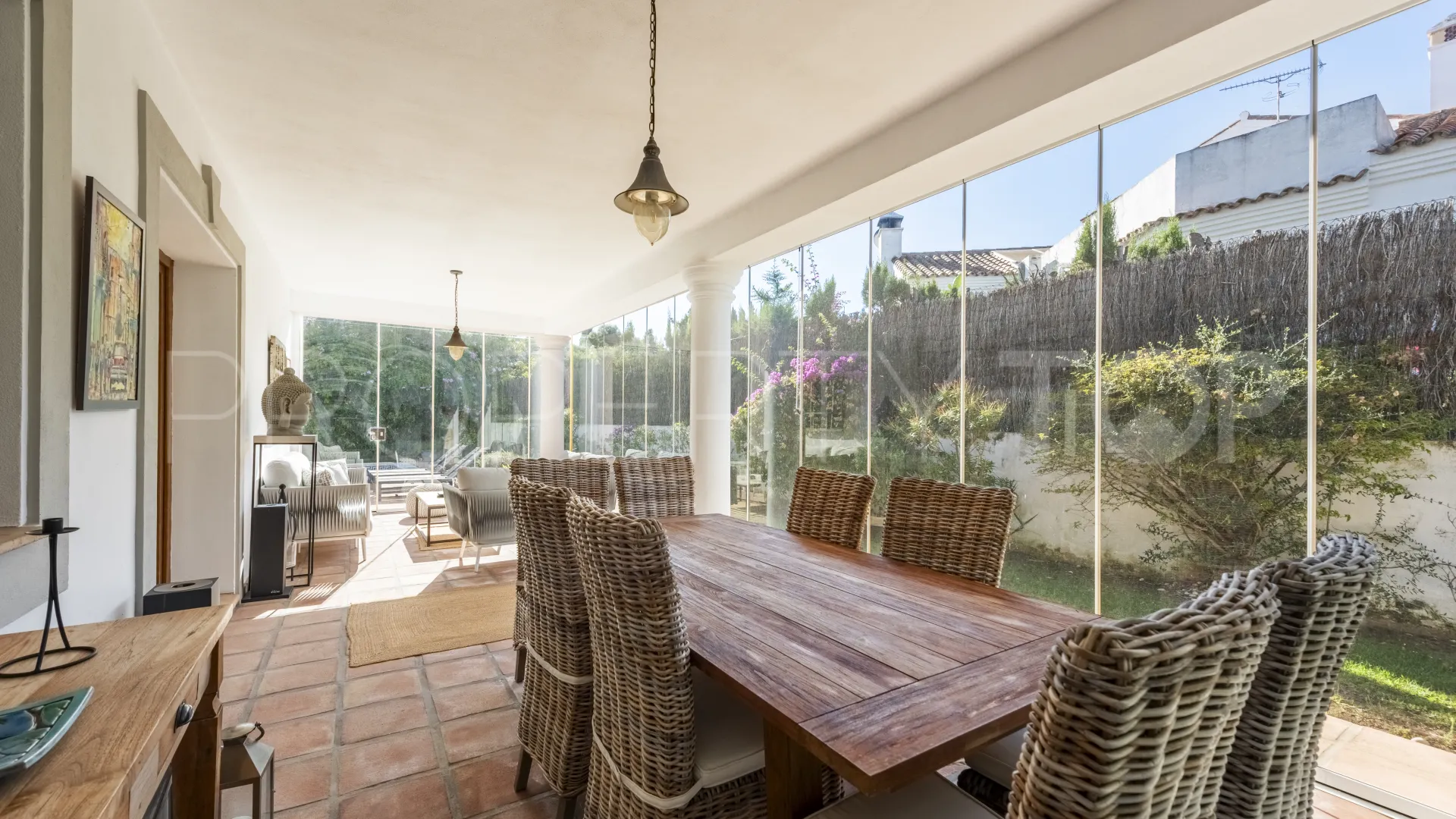 For sale villa in Zona B