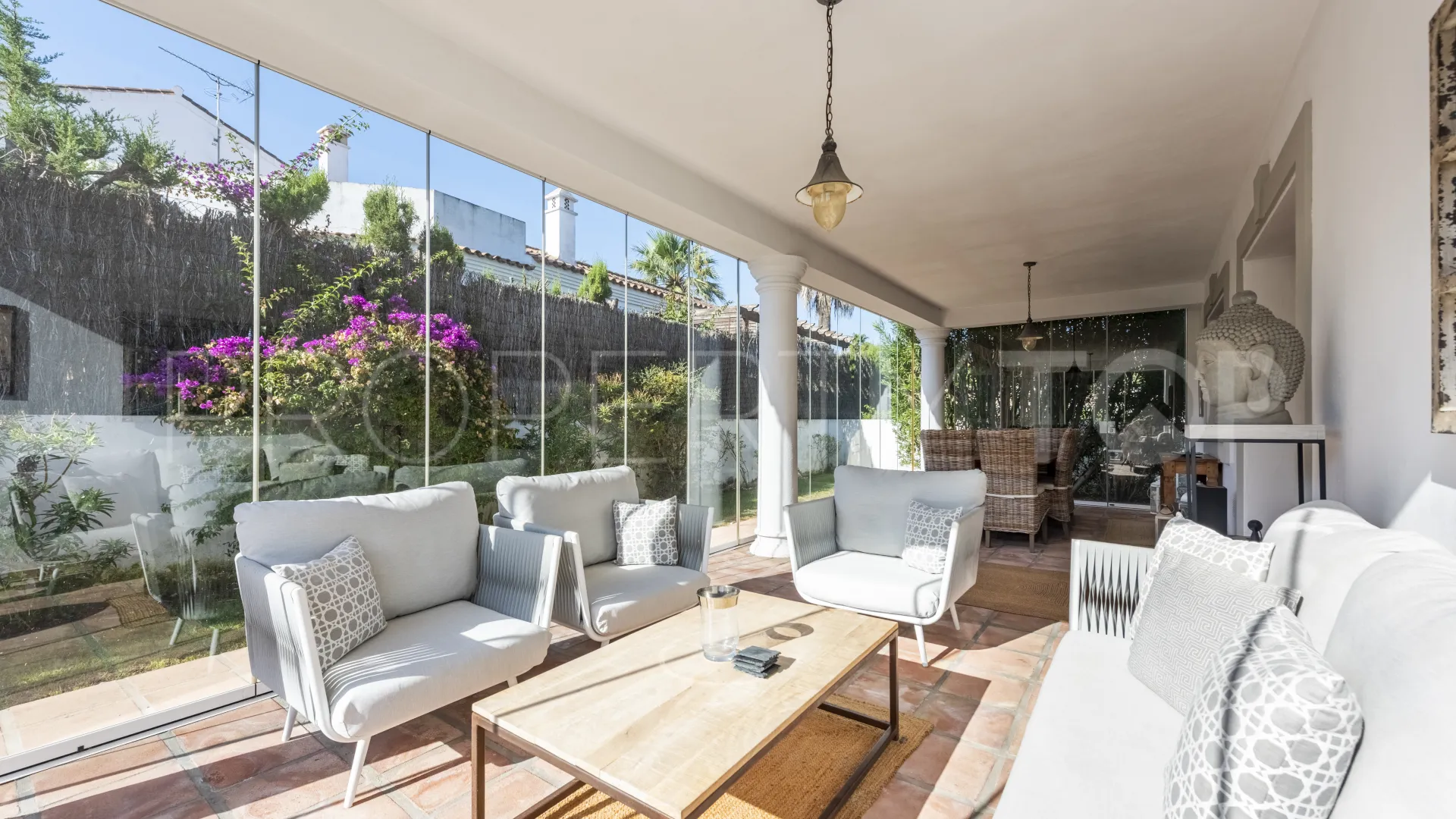 For sale villa in Zona B