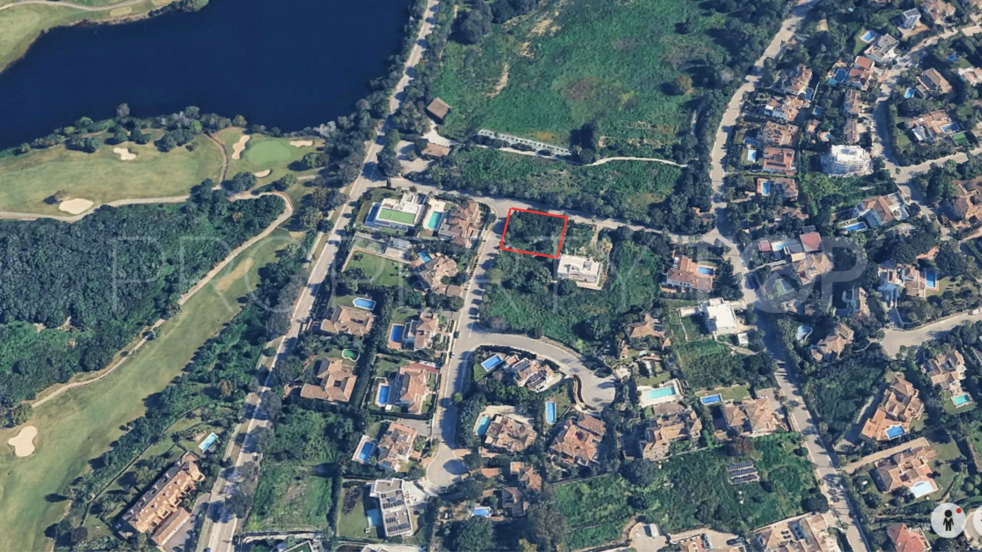 Zona F plot for sale