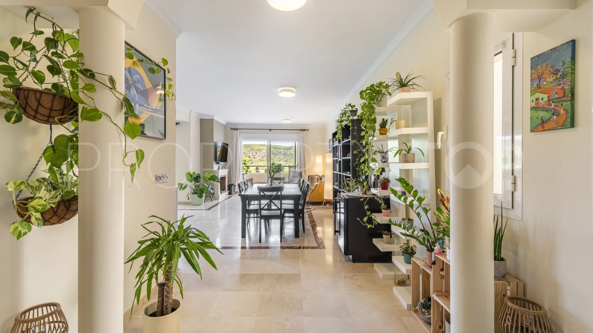 Apartamento de 3 dormitorios a la venta en San Roque Club