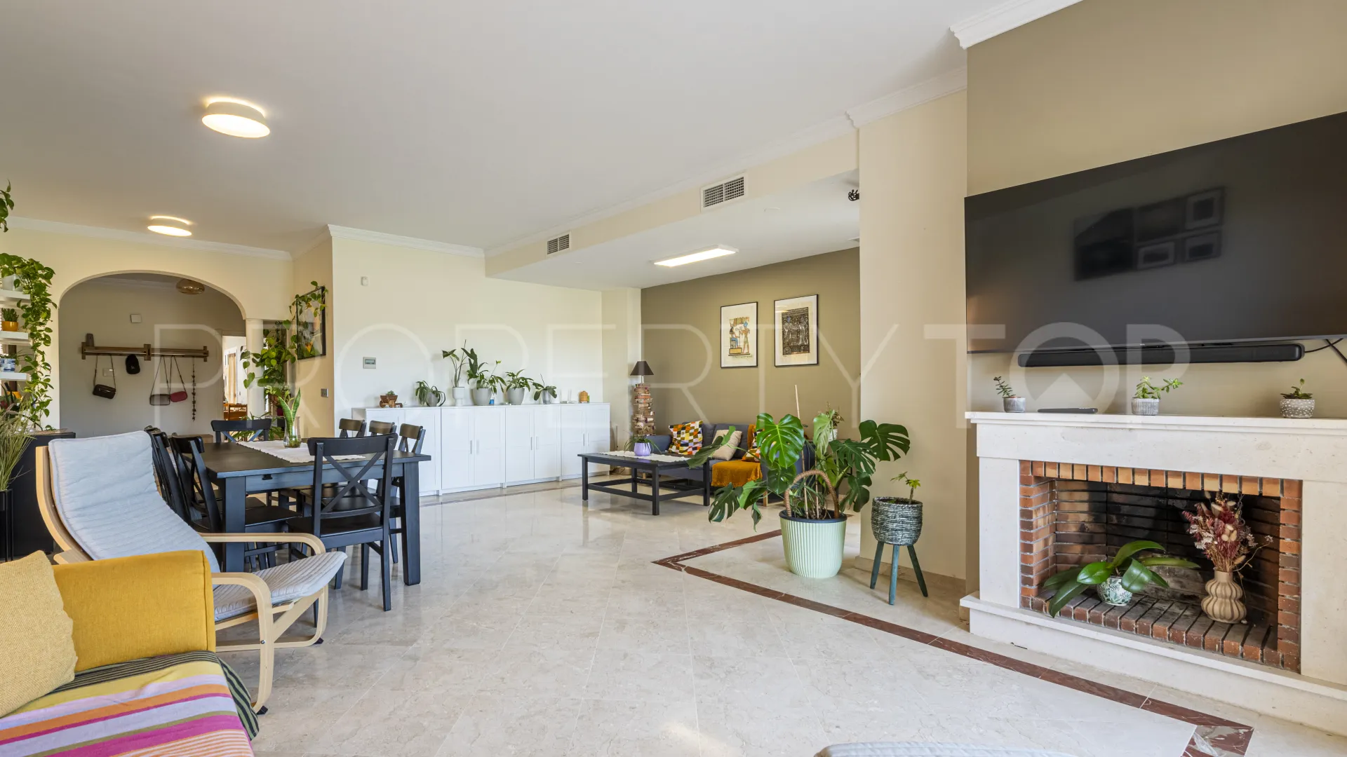 Apartamento de 3 dormitorios a la venta en San Roque Club