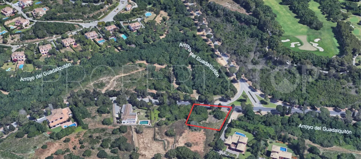 Plot for sale in Sotogrande Alto