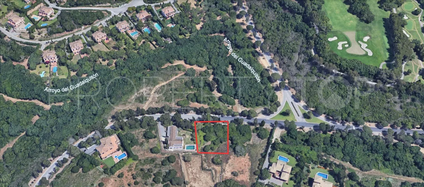 Plot for sale in Sotogrande Alto
