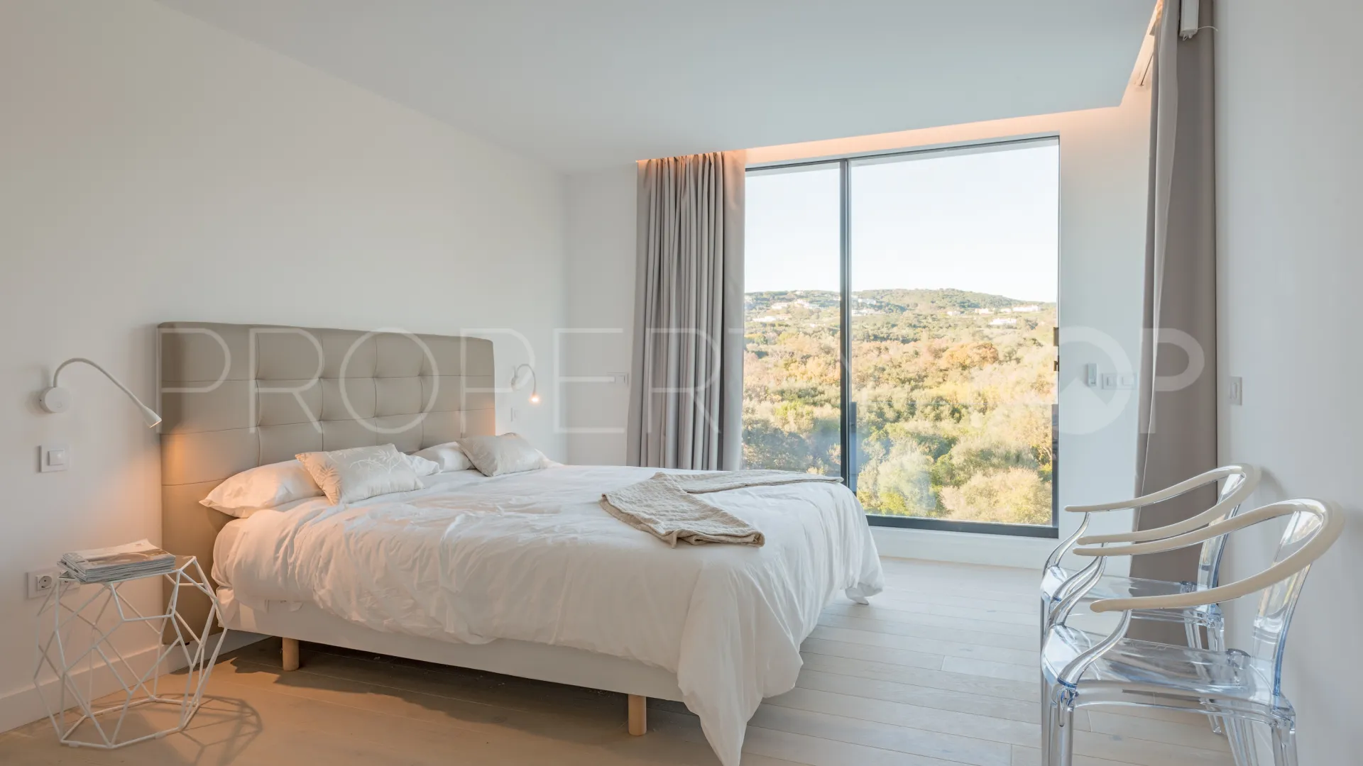 For sale villa in Sotogrande Alto