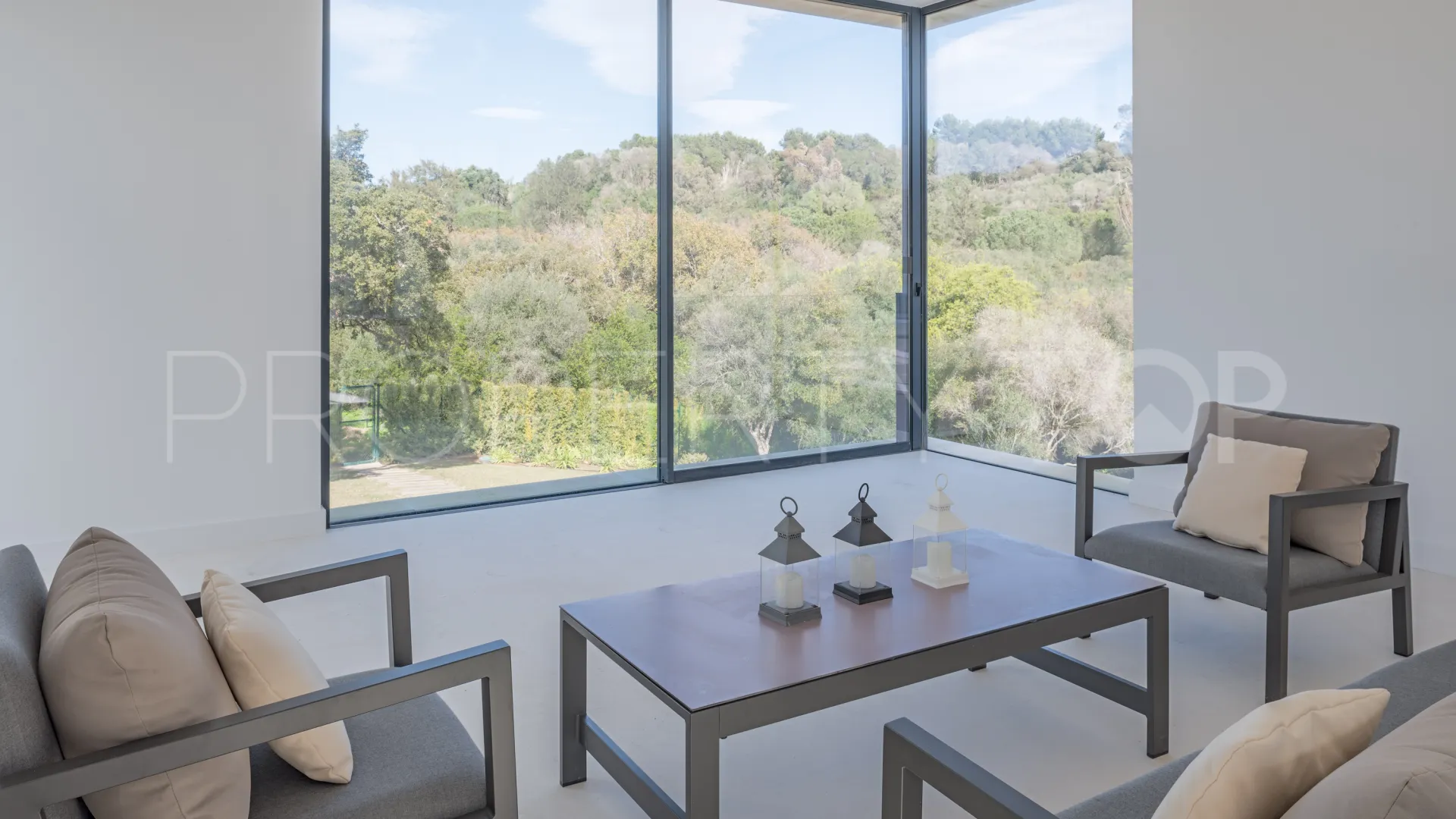 For sale villa in Sotogrande Alto