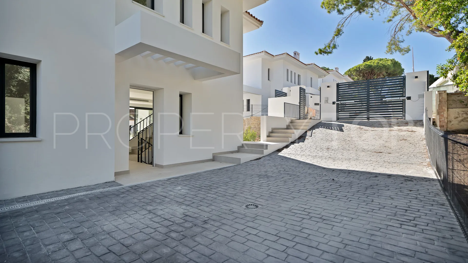 Calahonda, villa en venta