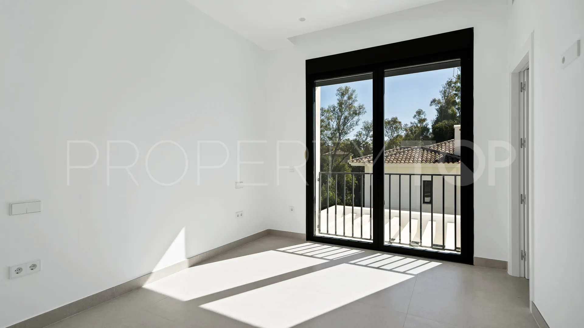 Calahonda, villa en venta
