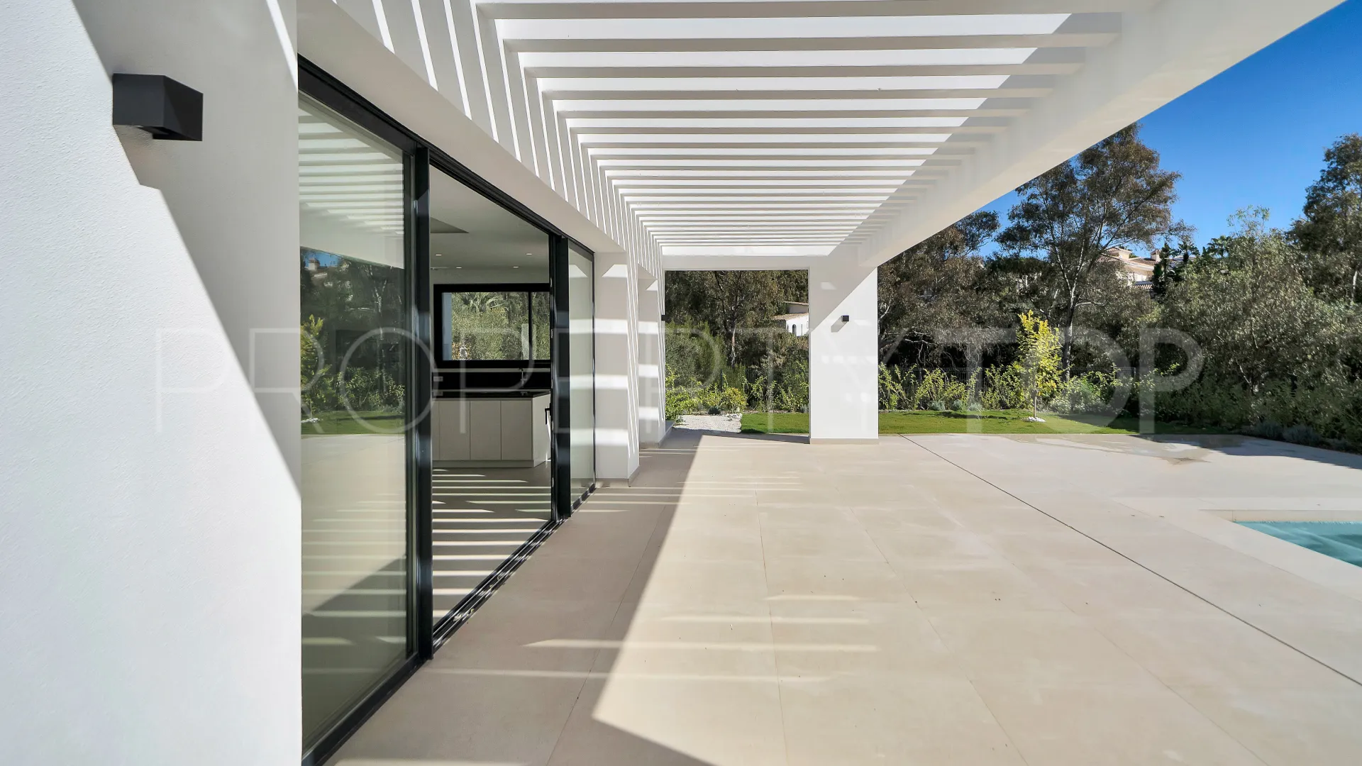 Calahonda, villa en venta