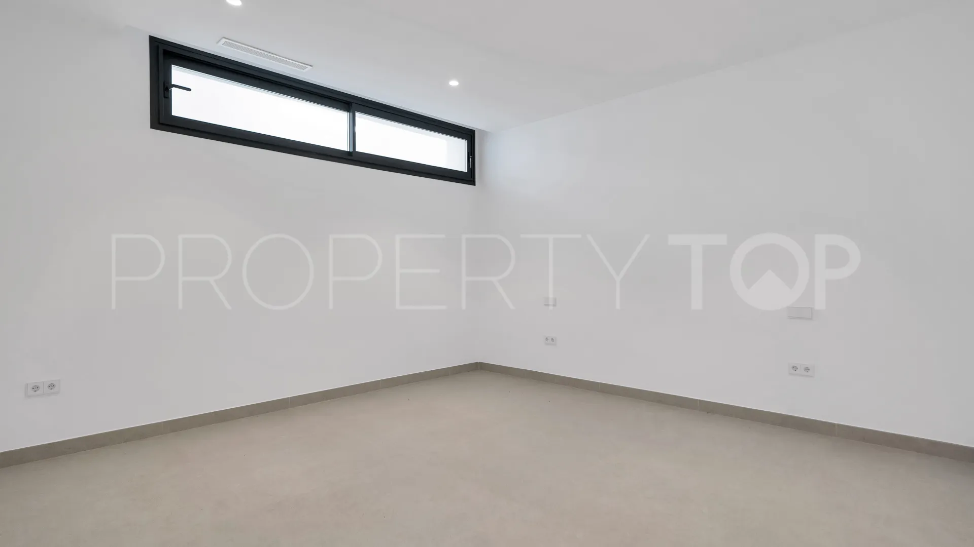 Calahonda, villa en venta