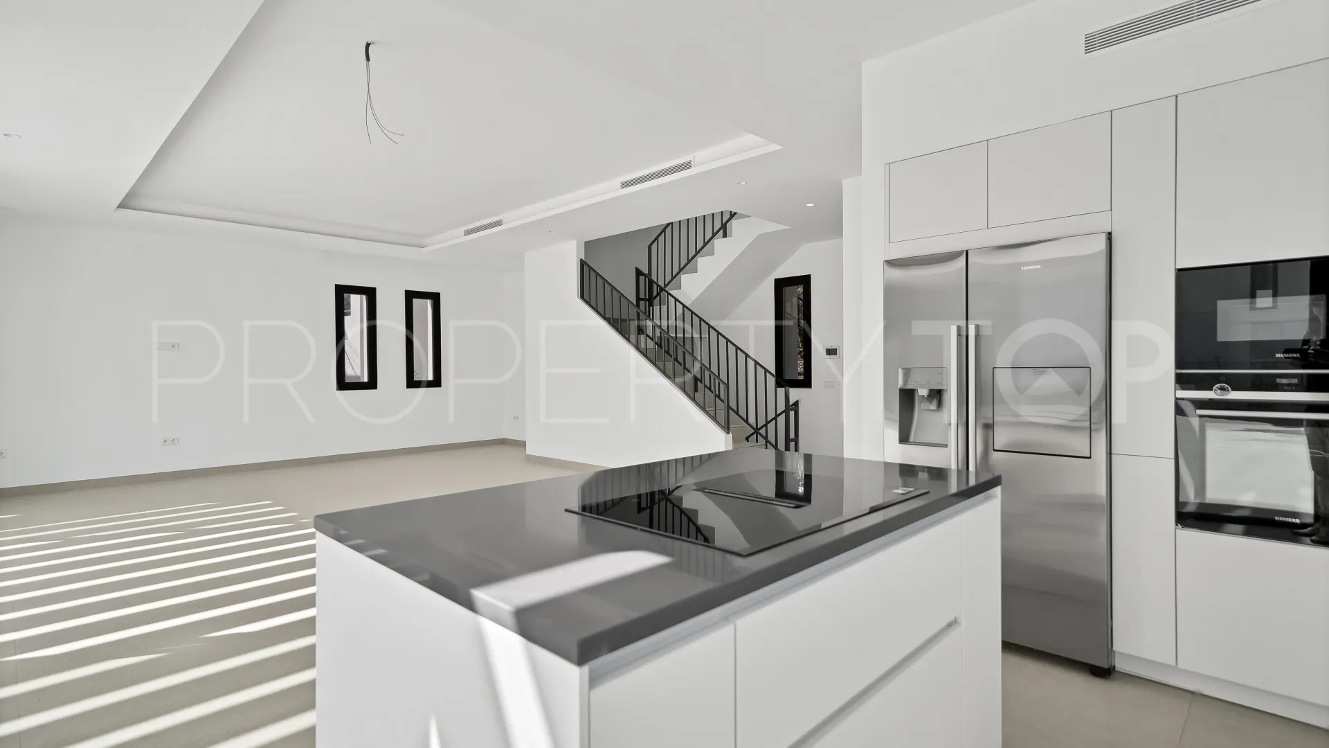 Calahonda, villa en venta