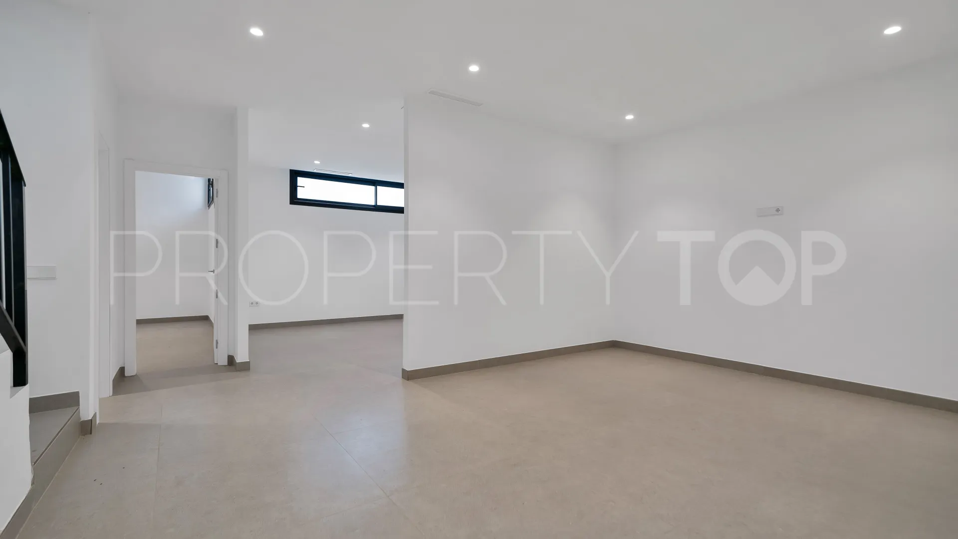 Calahonda, villa en venta