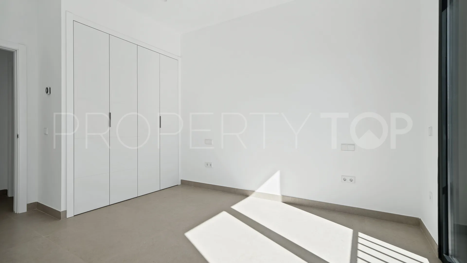 Calahonda, villa en venta