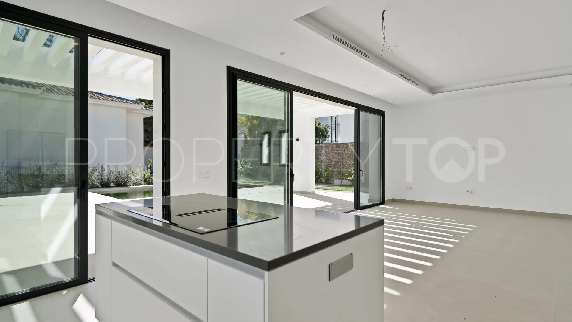 Calahonda, villa en venta