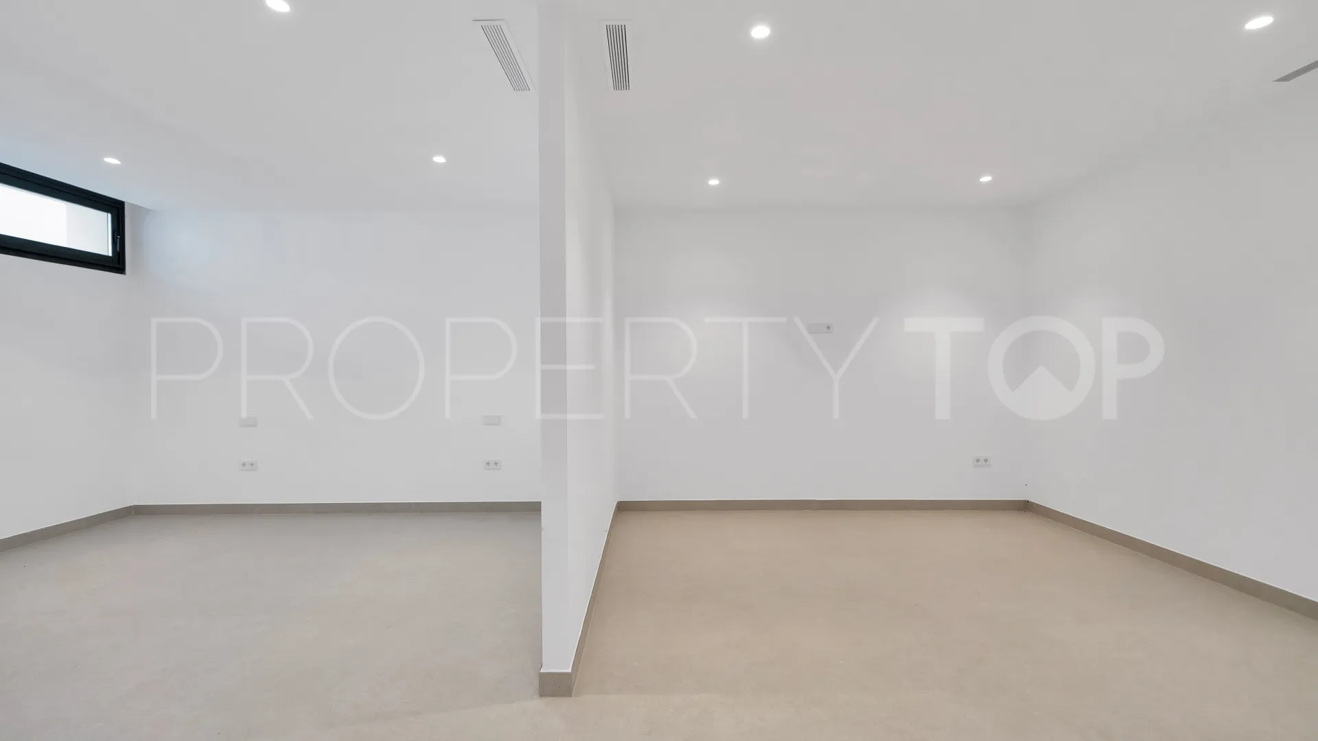 Calahonda, villa en venta