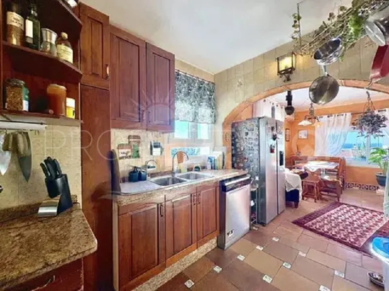House with 2 bedrooms for sale in Los Claveles