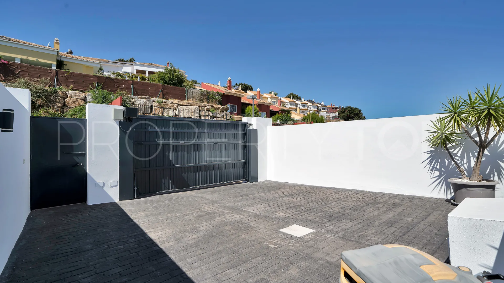 La Mairena semi detached house for sale
