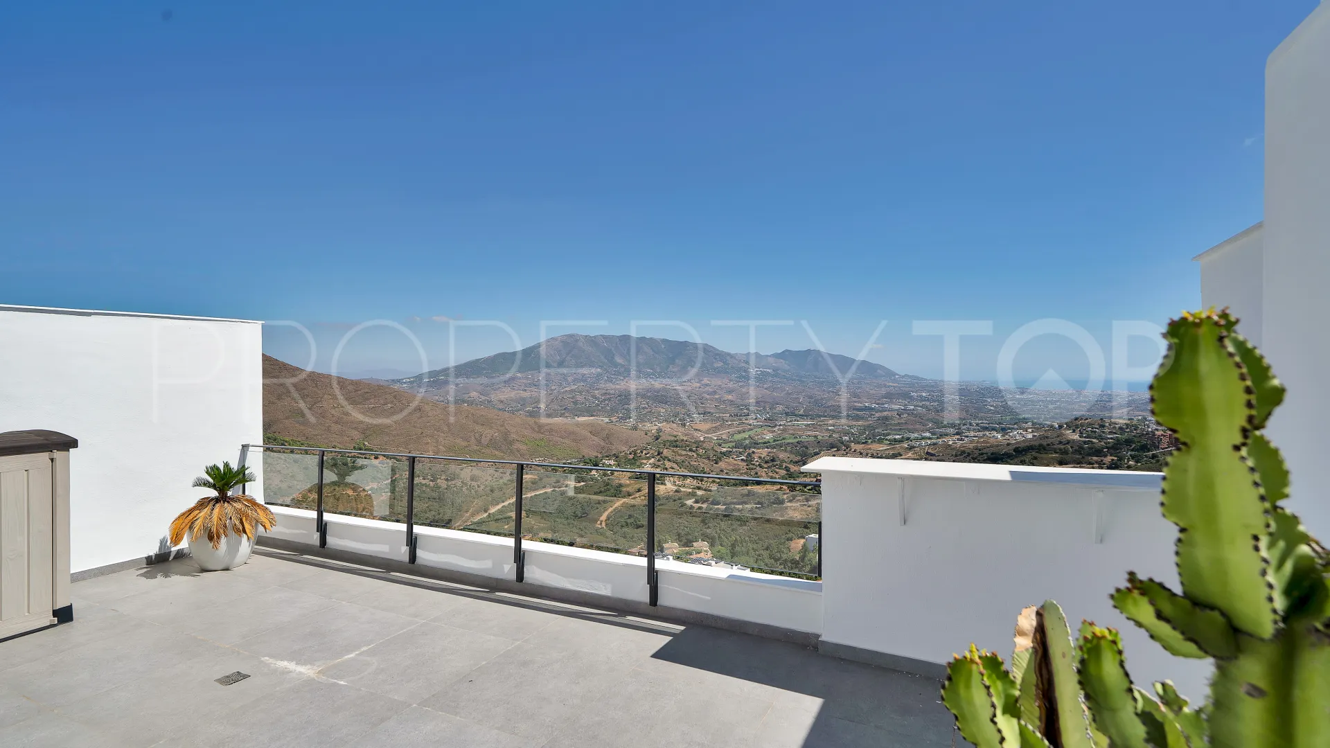 La Mairena semi detached house for sale