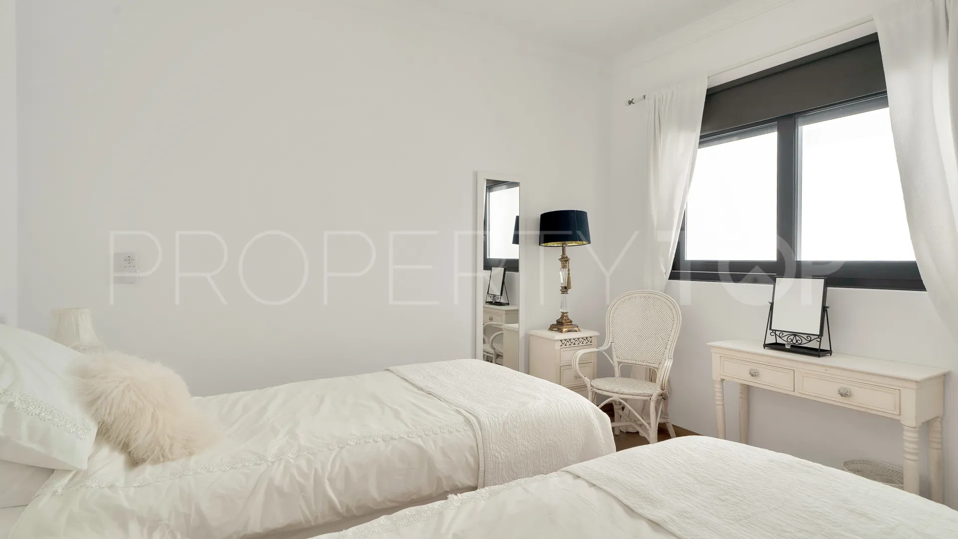 La Mairena semi detached house for sale