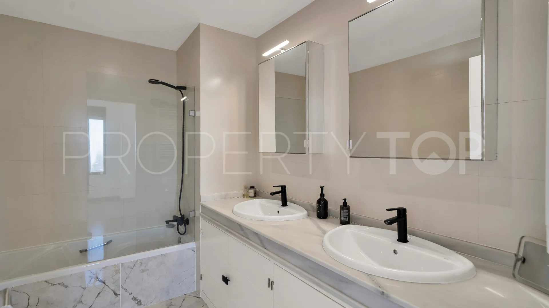 La Mairena semi detached house for sale