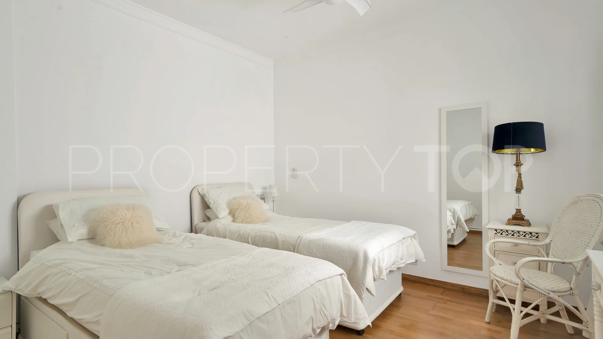 La Mairena semi detached house for sale
