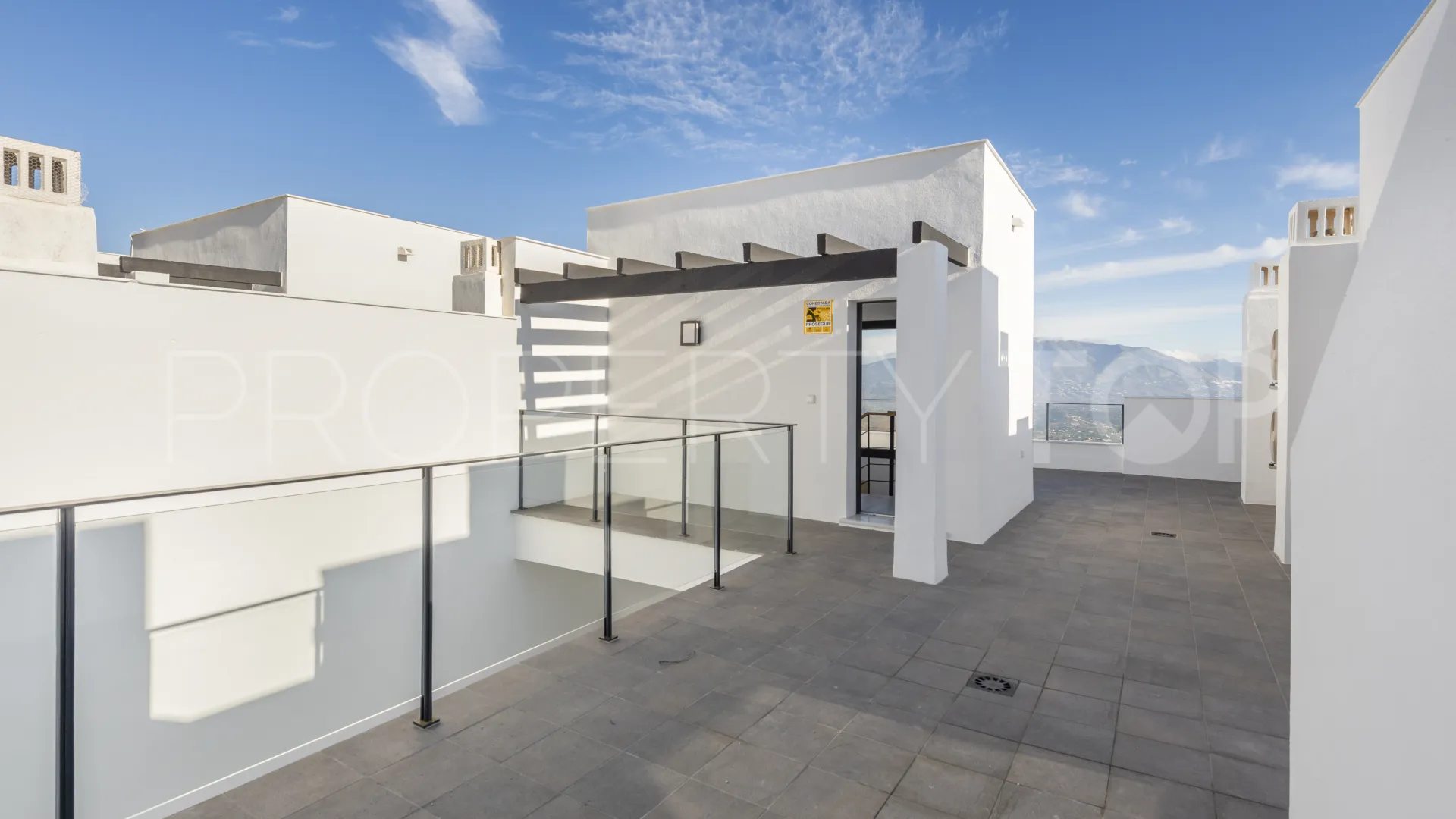 For sale town house in La Mairena