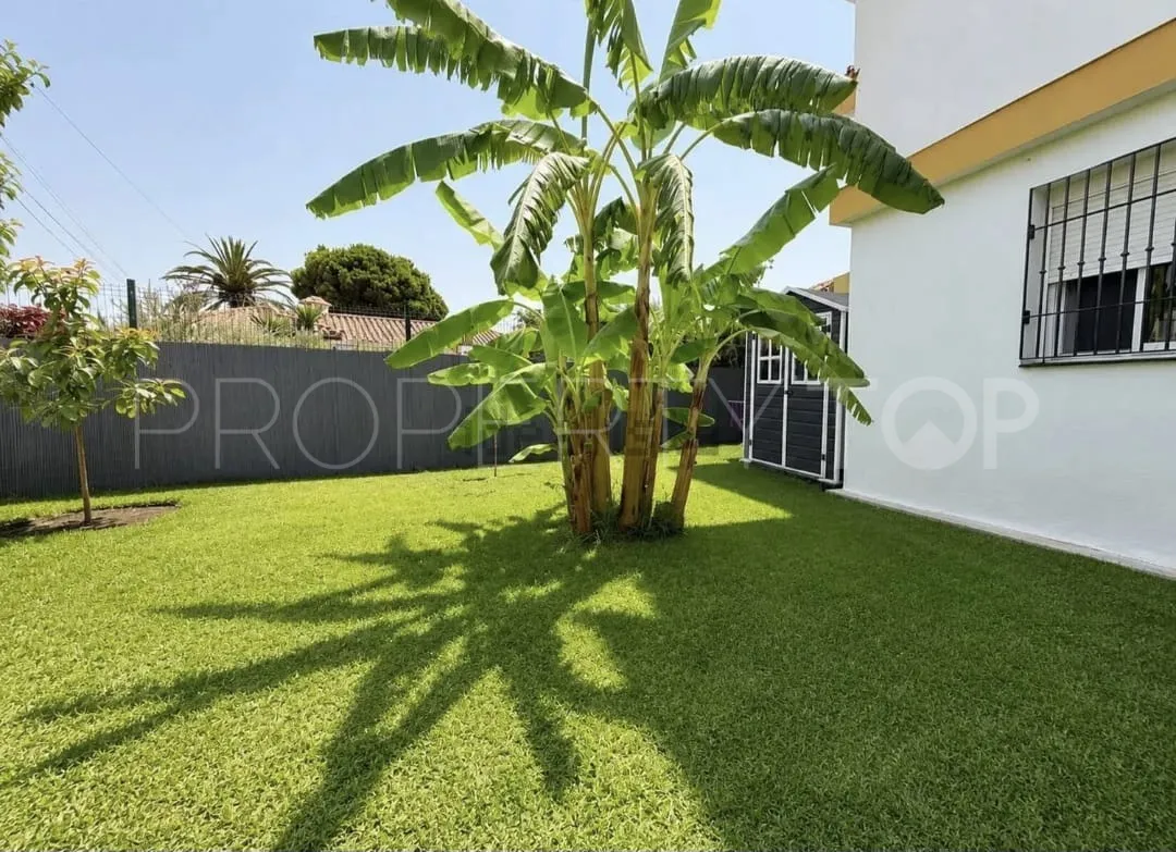 For sale ground floor apartment in El Faro de Calaburras