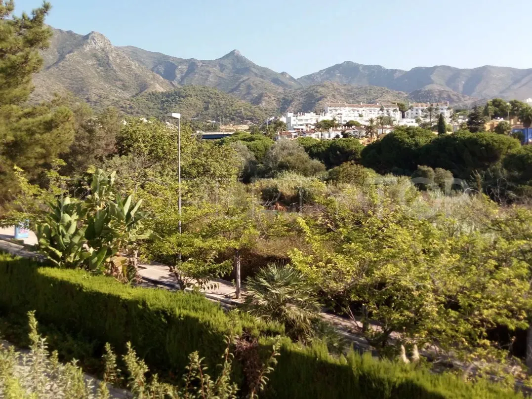 El Capricho, adosado con 5 dormitorios en venta