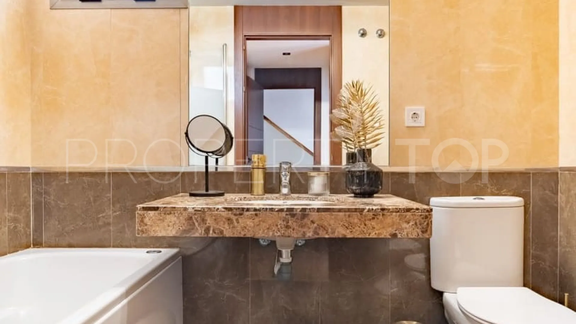 Comprar triplex en Cala de Mijas de 3 dormitorios