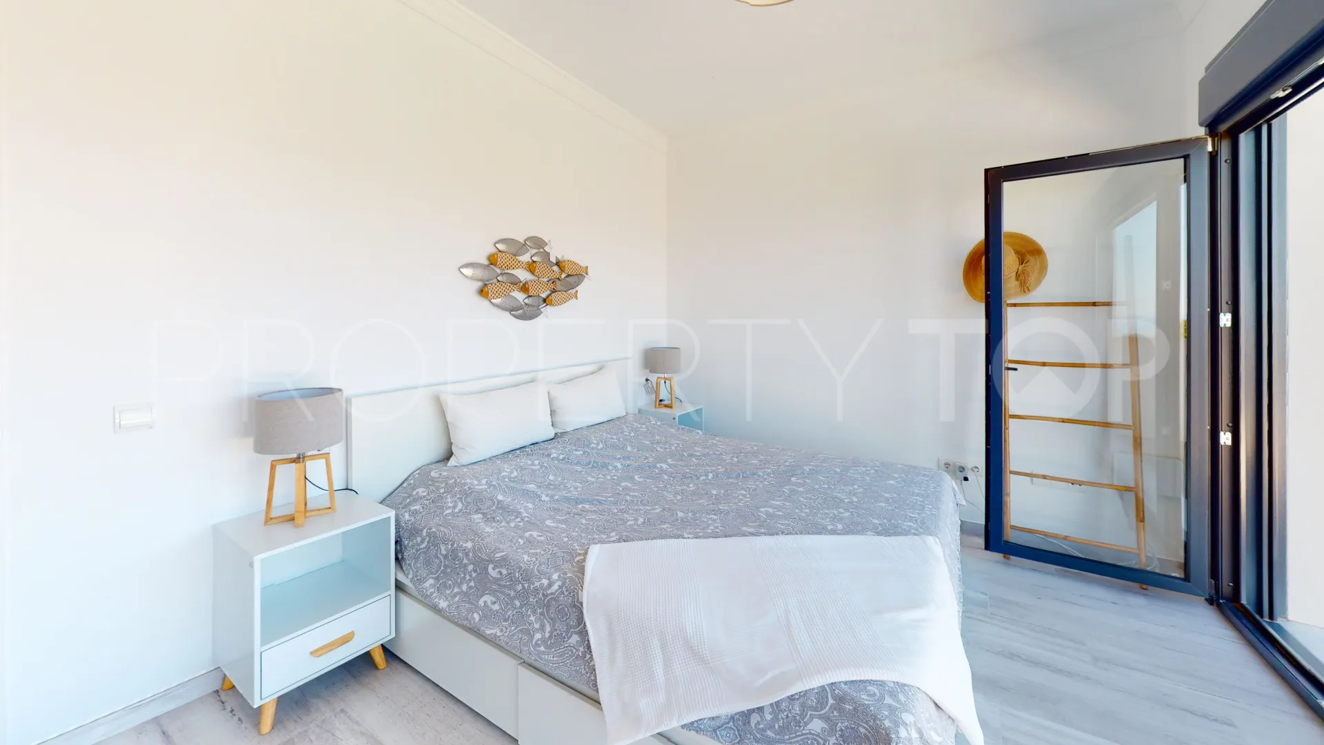 For sale La Mairena 4 bedrooms town house