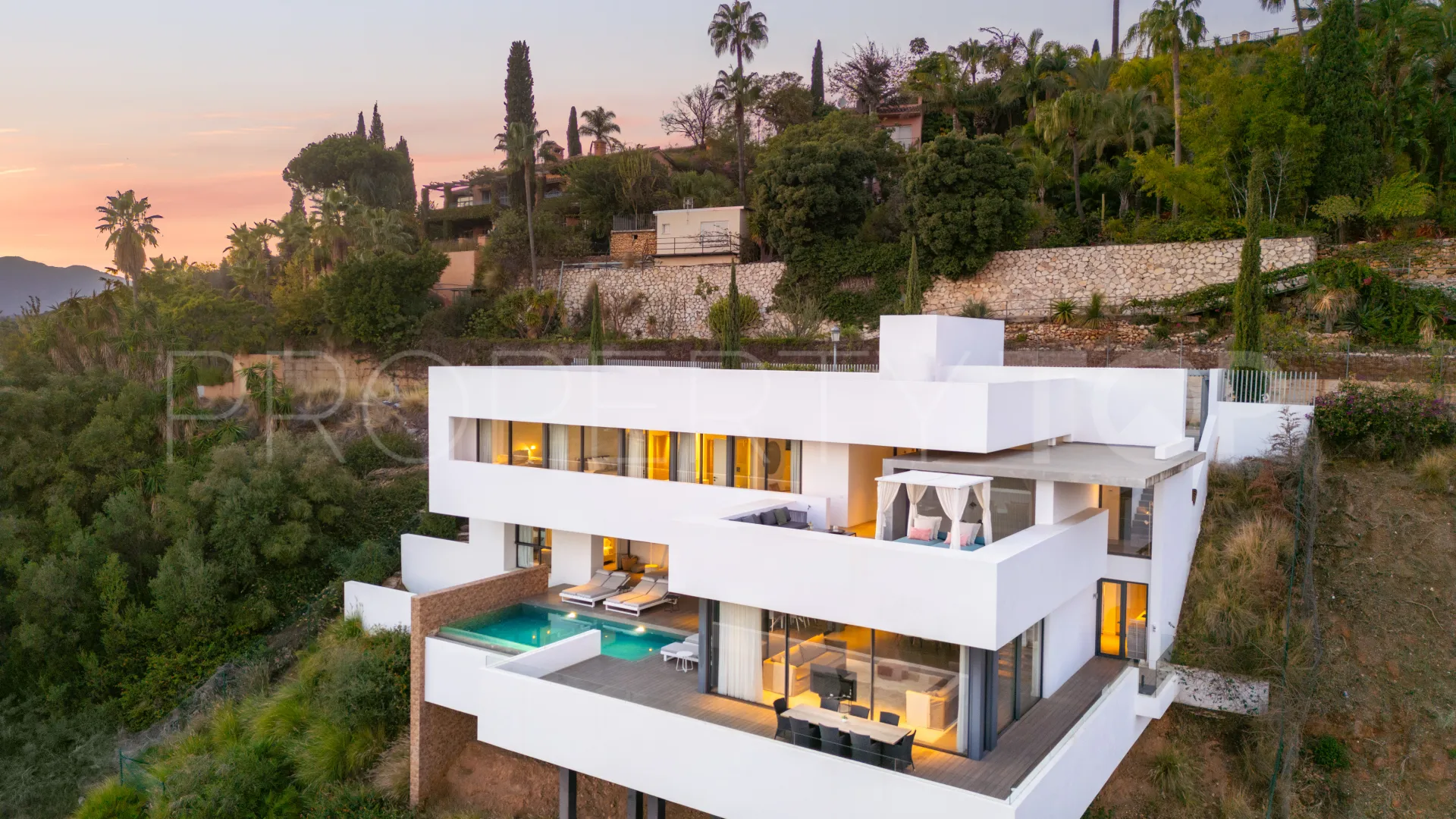 La Quinta villa for sale