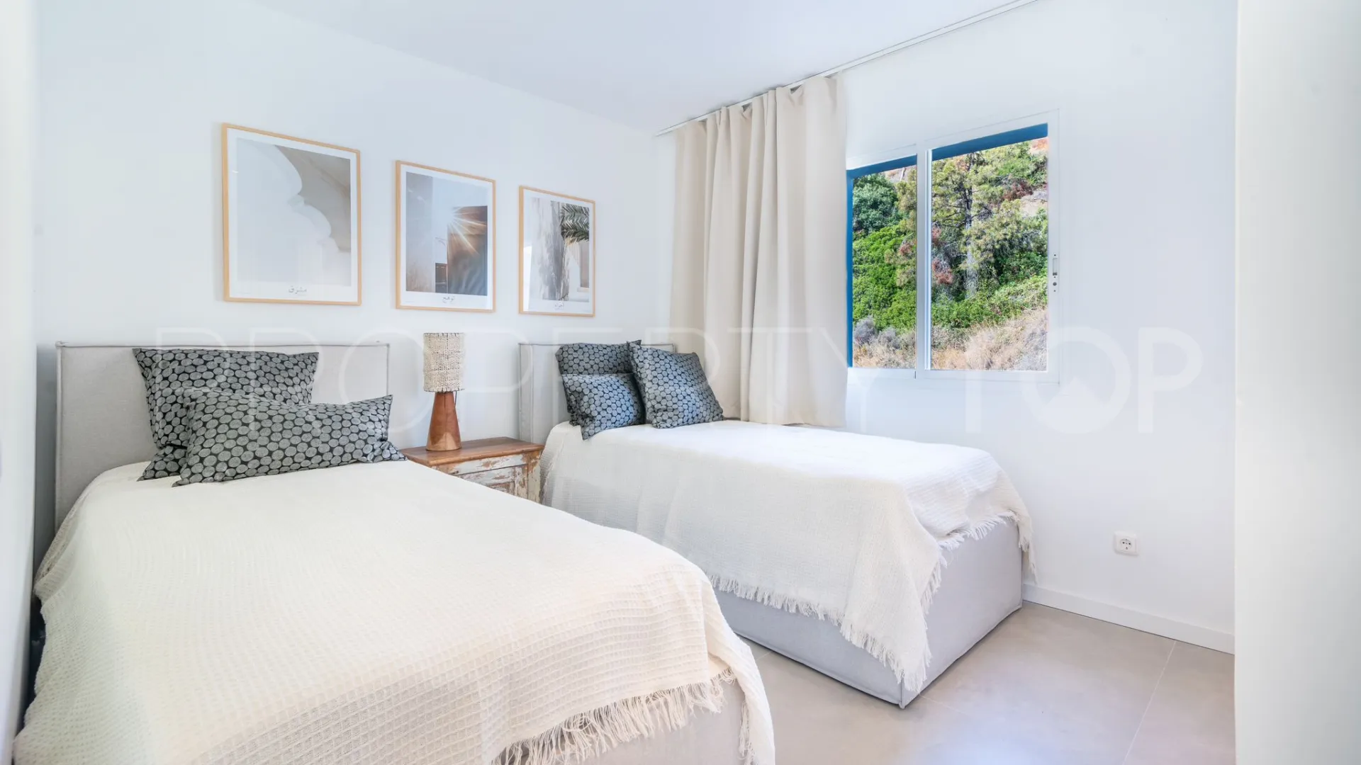 La Quinta, apartamento de 2 dormitorios en venta