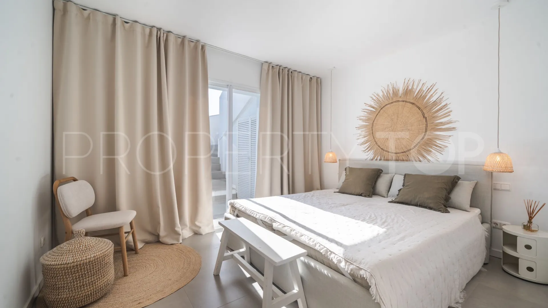 La Quinta, apartamento de 2 dormitorios en venta