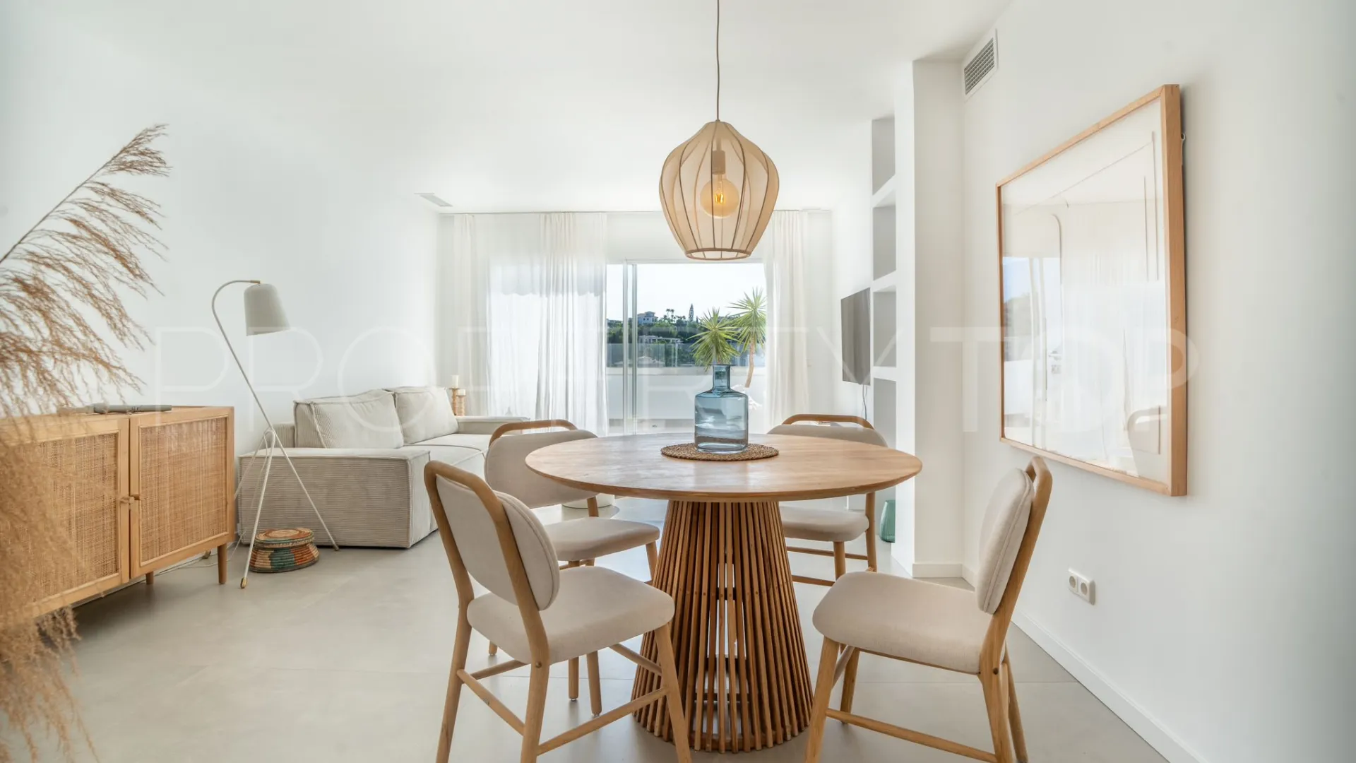 La Quinta, apartamento de 2 dormitorios en venta