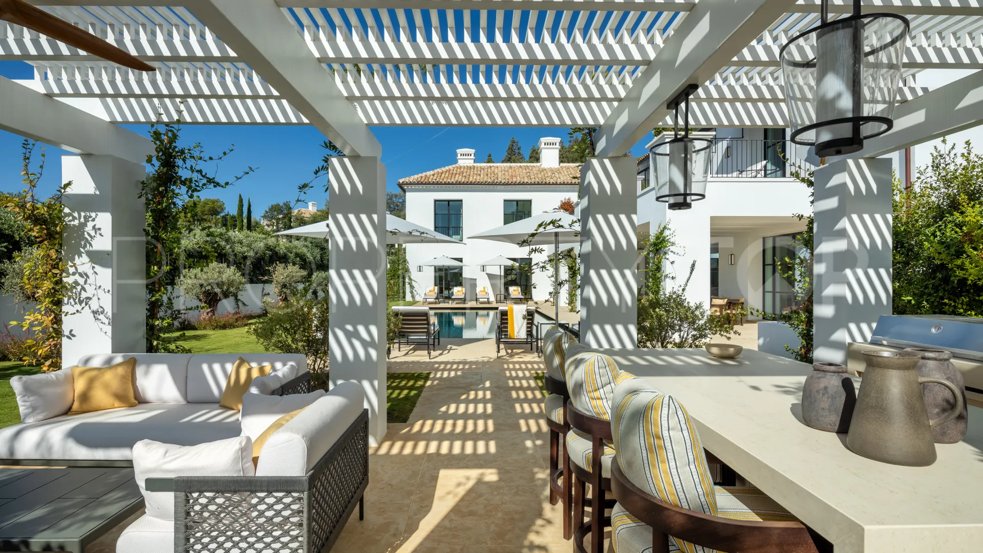 Villa en venta en Cascada de Camojan