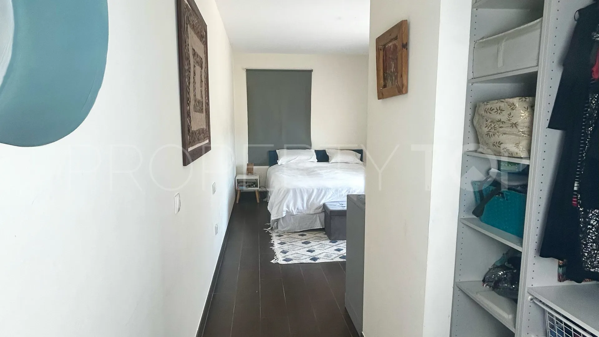 Villa with 4 bedrooms for sale in Benahavis Centro