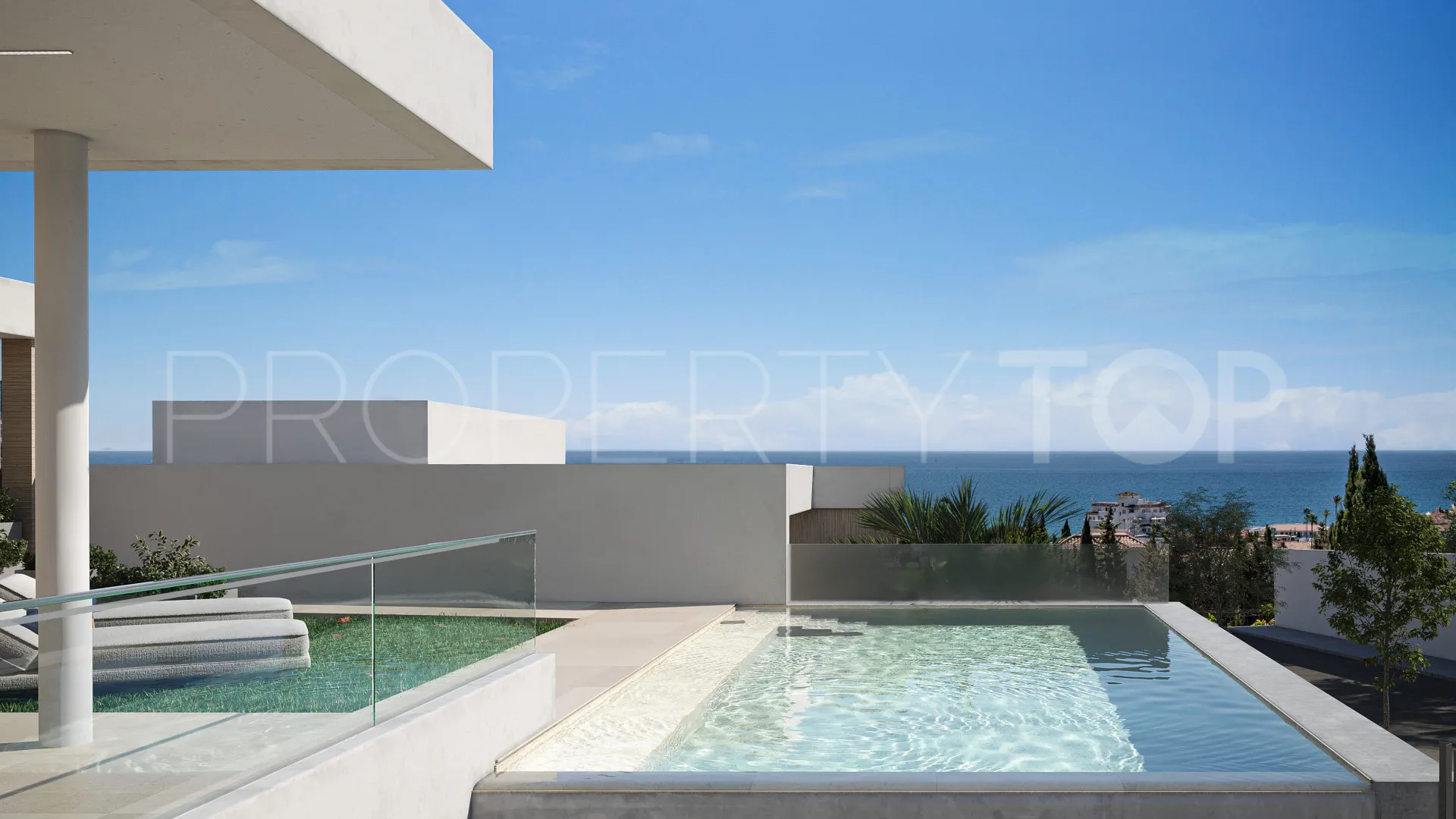 For sale villa in Estepona West with 4 bedrooms