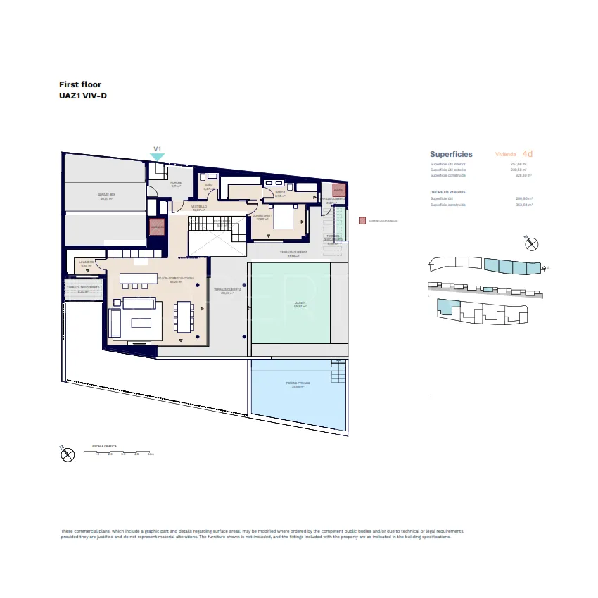 For sale villa in Estepona West with 4 bedrooms