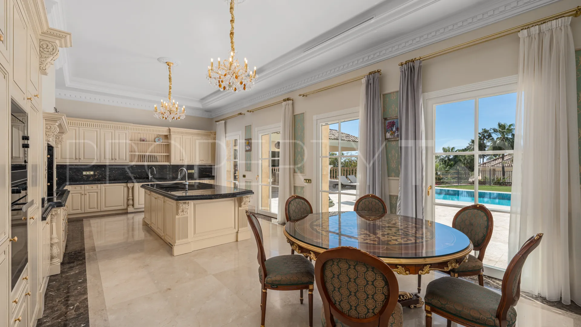 Sierra Blanca, villa de 7 dormitorios en venta