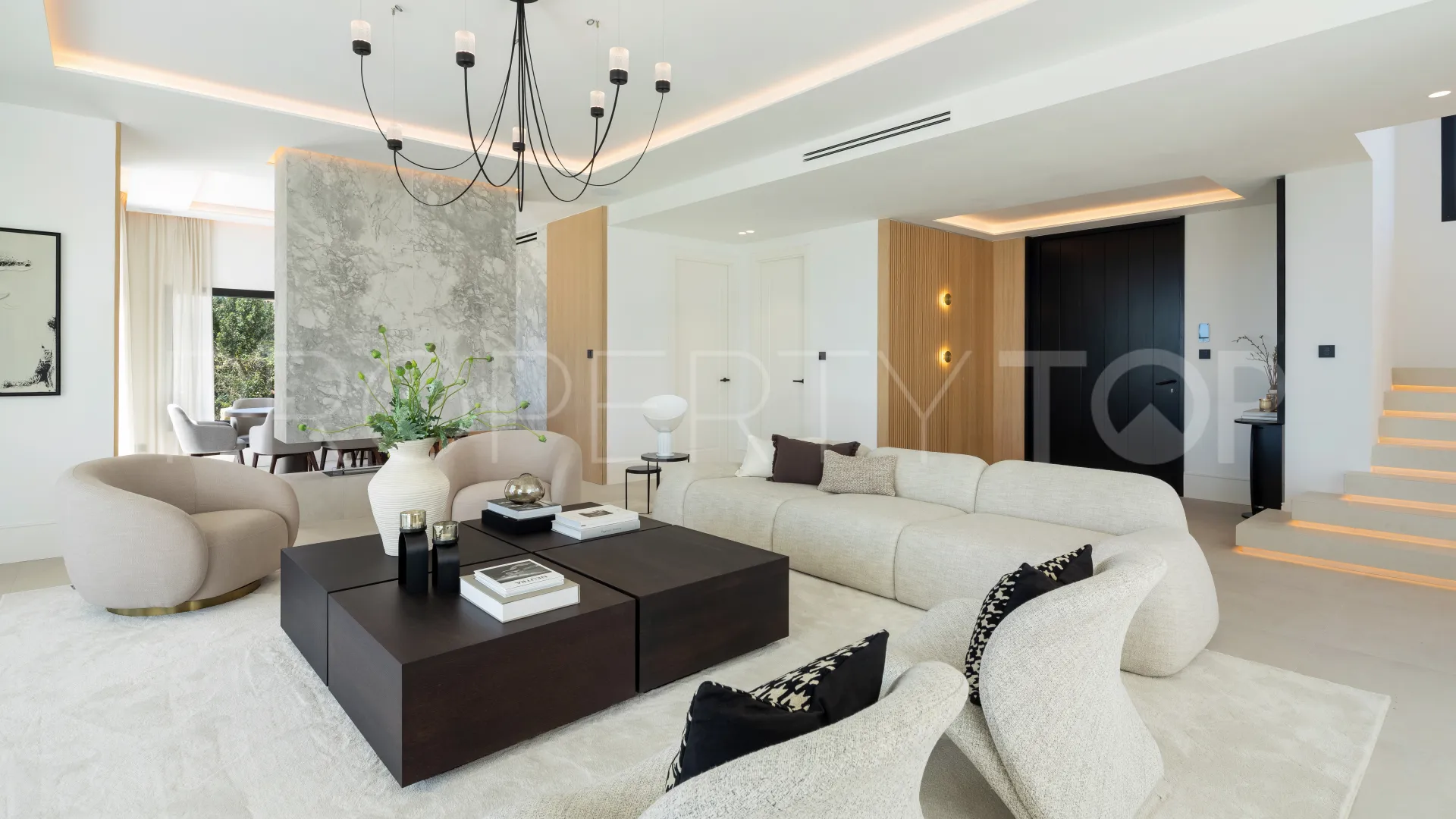 Villa en venta en Los Arqueros con 5 dormitorios