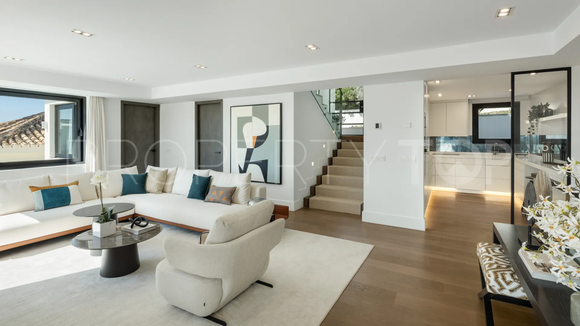 Villa en venta en Los Naranjos Hill Club de 5 dormitorios