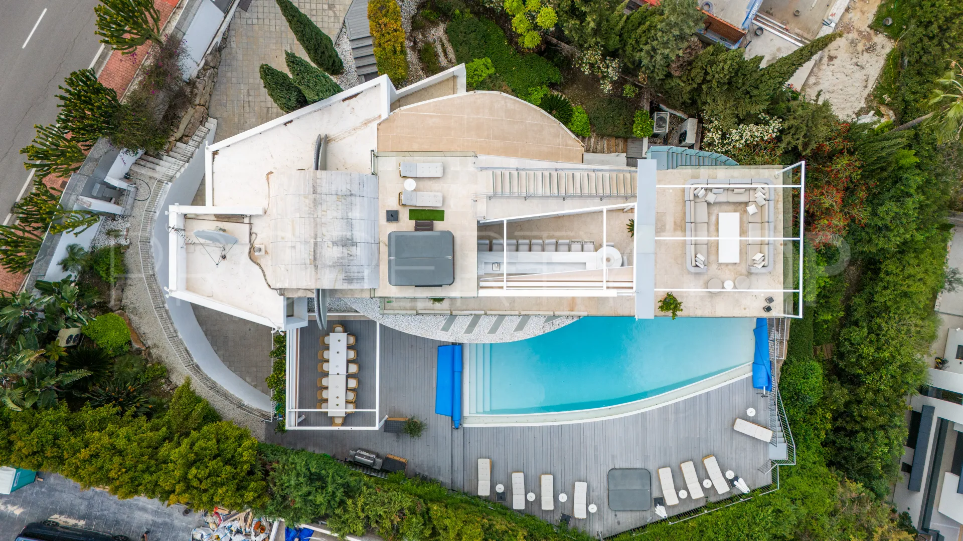 Villa a la venta en Nueva Andalucia