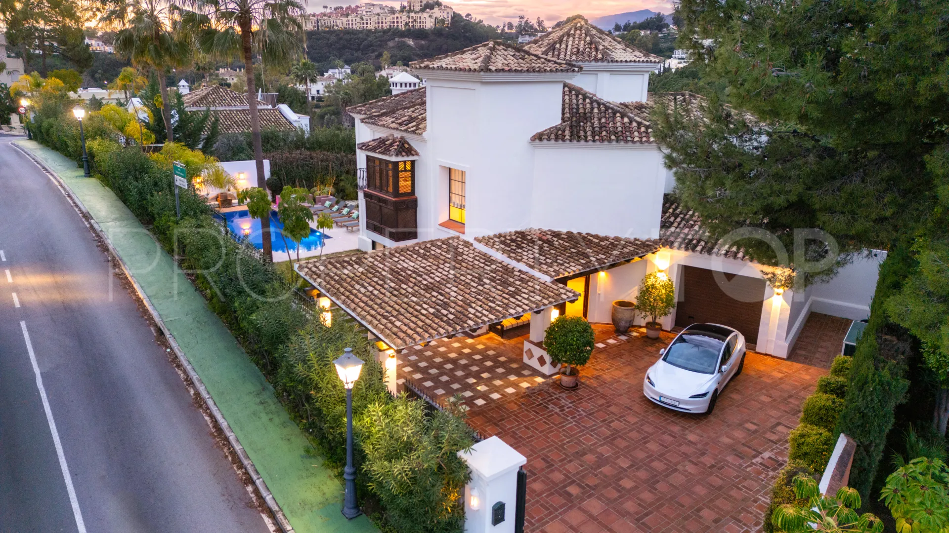La Quinta, villa a la venta de 4 dormitorios