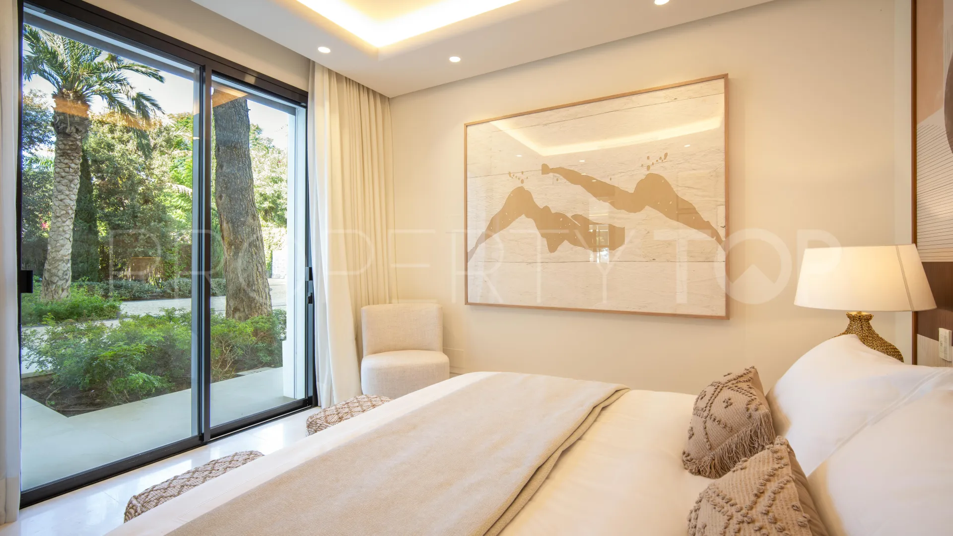 Altos Reales, villa en venta de 5 dormitorios