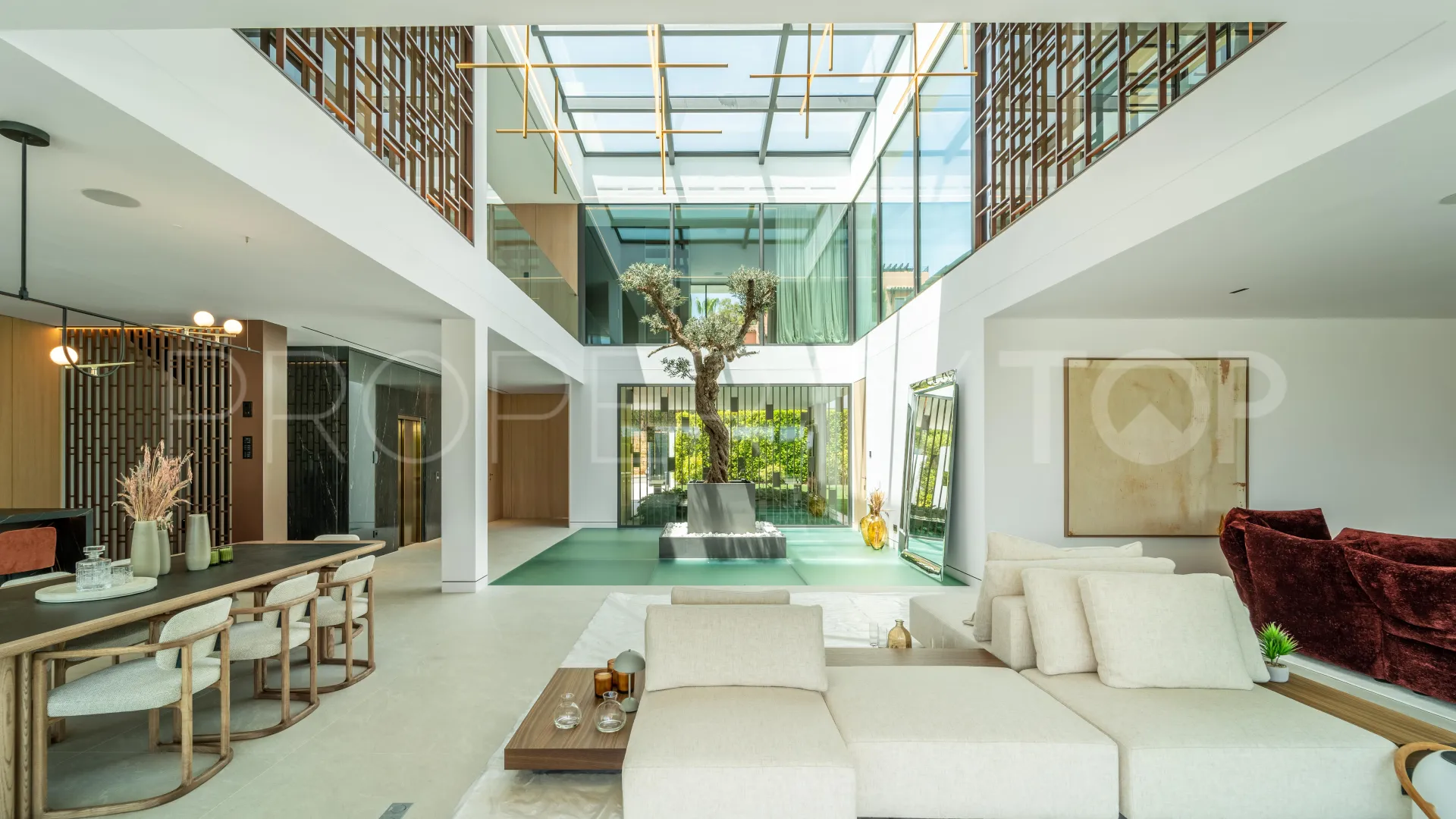 Golden Mile, villa a la venta con 5 dormitorios