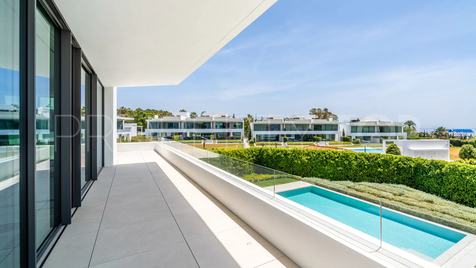 Golden Mile, villa a la venta con 5 dormitorios