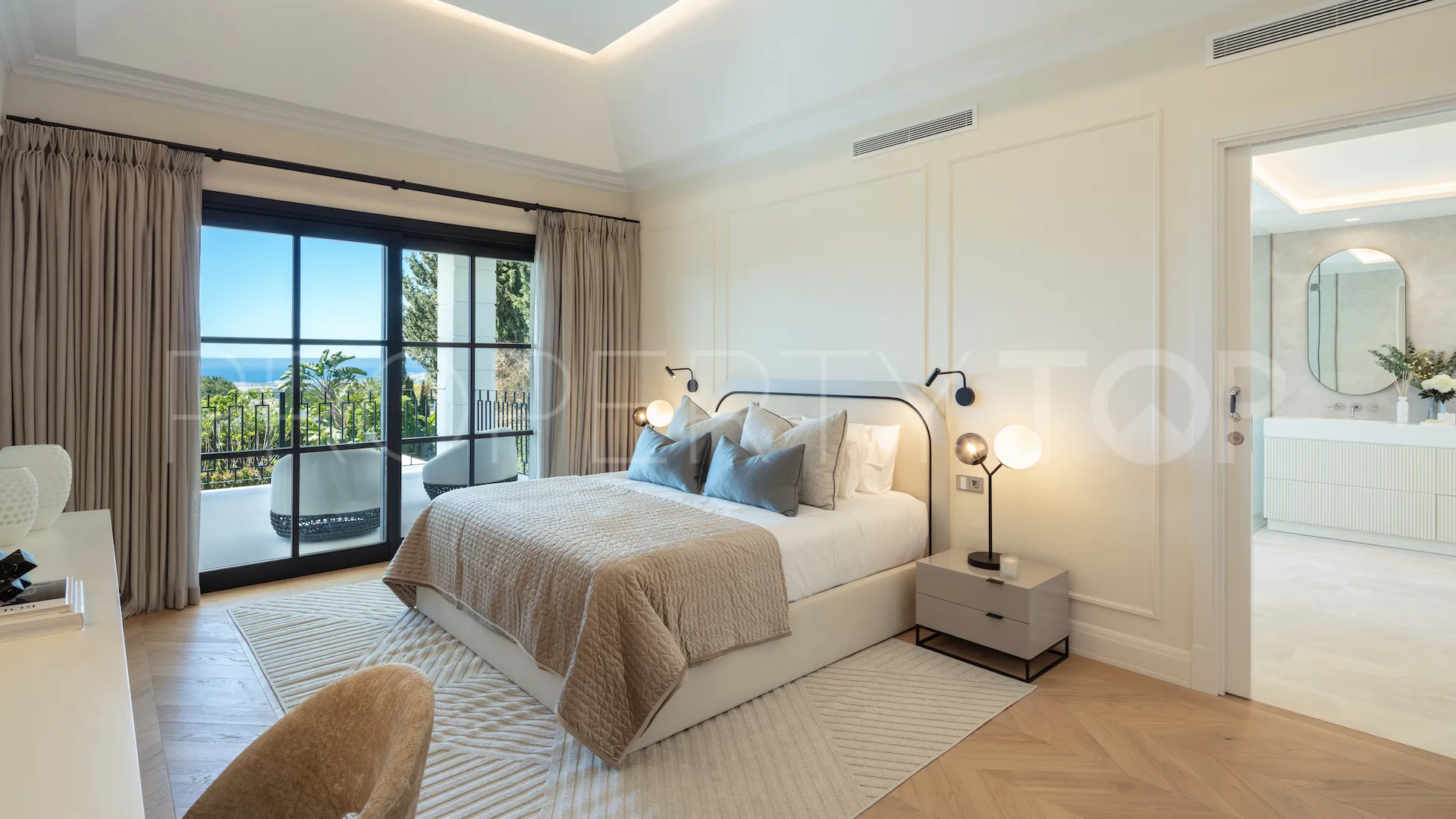Villa con 6 dormitorios en venta en Sierra Blanca