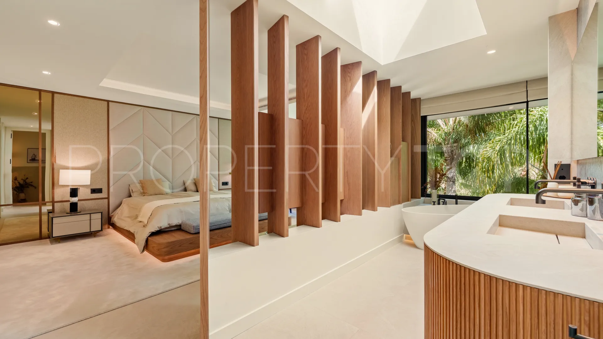 Villa en venta en Hacienda las Chapas de 5 dormitorios