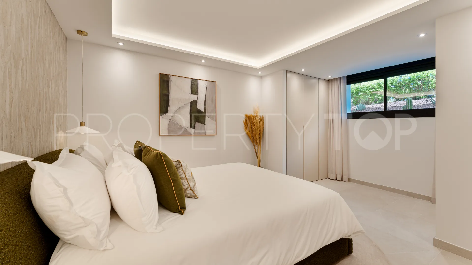 For sale villa with 4 bedrooms in Rocio de Nagüeles