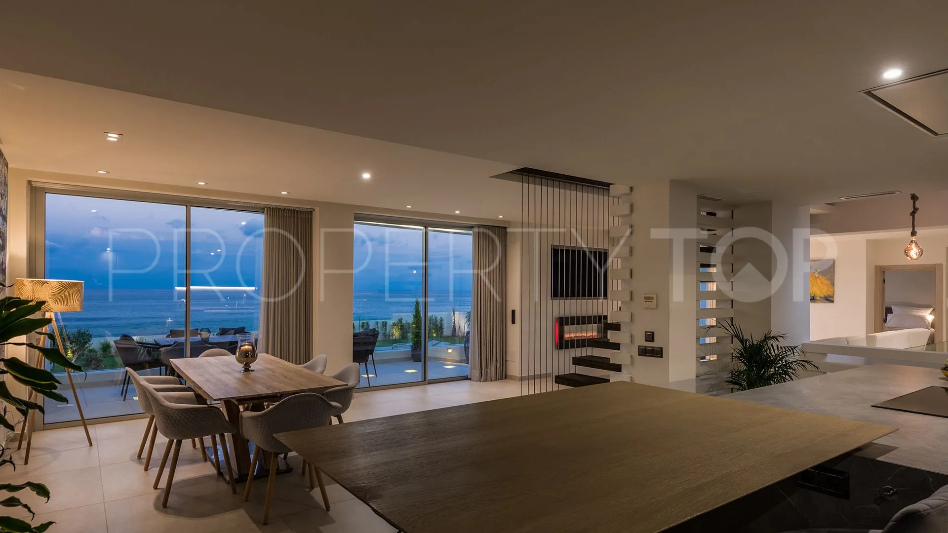 For sale villa in Cala de Mijas