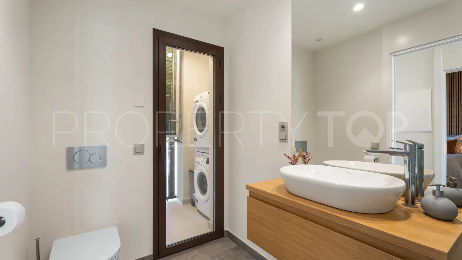 Se vende apartamento en El Higueron de 3 dormitorios